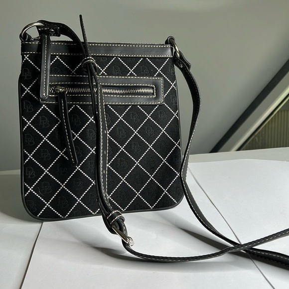 Dooney and Bourke Black Logo Canvas Flat Crossbody Bag Leather Adjustable Strap - Picture 1 of 11